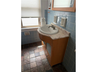 Affordable 3-Bedroom Home Ready for Your Personal Touches! This - photo 24