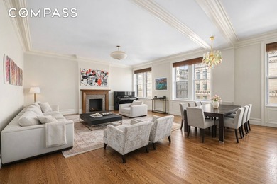 West End Avenue Classic Eight with Flexible Five to Six Bedroom - photo 1