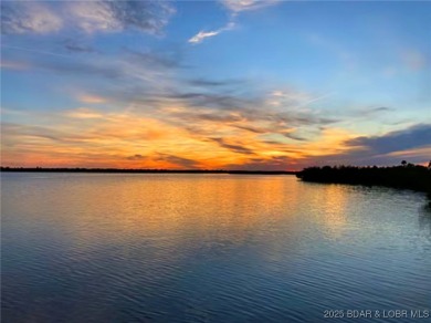 Lake Condo Sale Pending in Osage Beach, Missouri