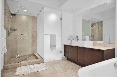 Stunning Water Views at St. Tropez III! 9th floor, this elegant