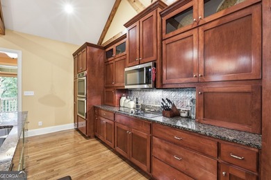 Exceptional craftsman-style Lake Hartwell home offering deep - photo 15
