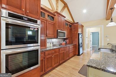 Exceptional craftsman-style Lake Hartwell home offering deep - photo 16