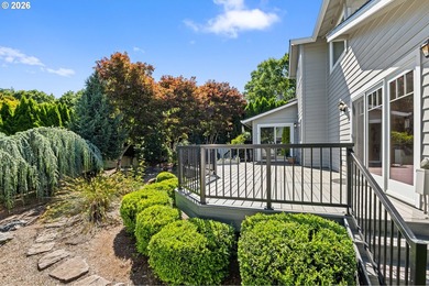 BRAND NEW ROOF WITH 50 YEAR WARRANTY. Welcome to Edgewater at - photo 20