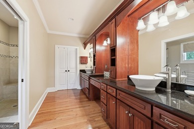 Exceptional craftsman-style Lake Hartwell home offering deep - photo 21