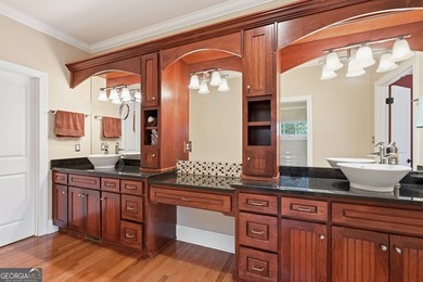 Exceptional craftsman-style Lake Hartwell home offering deep - photo 22