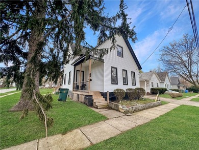 Some properties ask you to imagine the potential. This one hands - photo 1