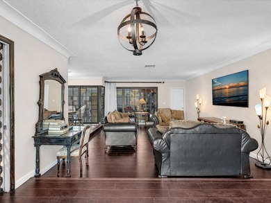Spacious Imperial Point pool home offering 4+ bedrooms, flexible - photo 11