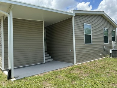 *****No Rent Until October 1st with a lease through October 31 - photo 12