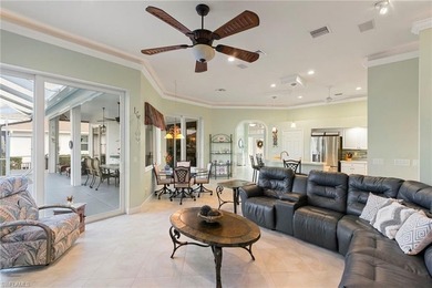 Exceptional Marco Island waterfront residence offering - photo 15