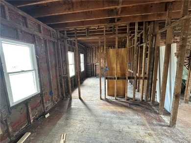 Some properties ask you to imagine the potential. This one hands - photo 9