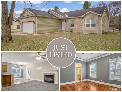 Holiday Lake Home For Sale in Edwardsville Illinois