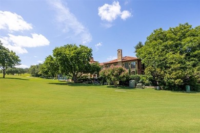 A superlative statement in design and execution, this - photo 21