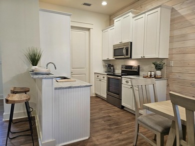 Look who's sporting a fresh new glow! This 30A beauty just - photo 6