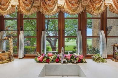 A superlative statement in design and execution, this - photo 27