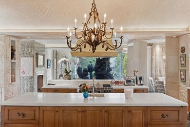 A superlative statement in design and execution, this - photo 28