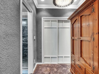 Spacious Imperial Point pool home offering 4+ bedrooms, flexible - photo 30