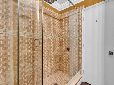 Spacious Imperial Point pool home offering 4+ bedrooms, flexible - photo 35