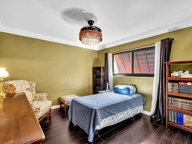 Spacious Imperial Point pool home offering 4+ bedrooms, flexible - photo 36