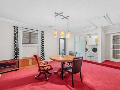 Spacious Imperial Point pool home offering 4+ bedrooms, flexible - photo 41