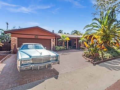 Spacious Imperial Point pool home offering 4+ bedrooms, flexible - photo 46