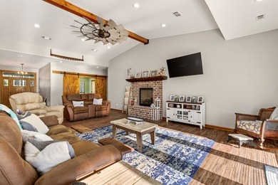 Welcome to your private retreat on beautiful sprawling acreage - photo 11