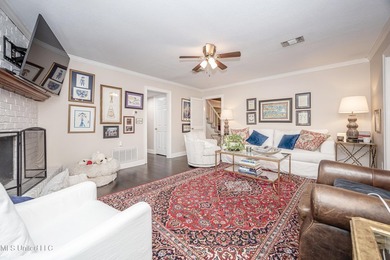 Discover the perfect blend of space, comfort, and location in - photo 12