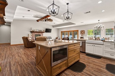 Welcome to your private retreat on beautiful sprawling acreage - photo 15