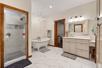 Welcome to your private retreat on beautiful sprawling acreage - photo 16