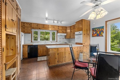 Welcome to this charming *Country Ranch Home* in the - photo 18