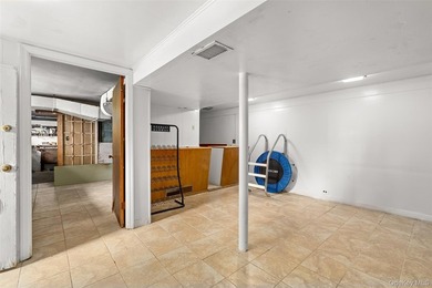 Welcome to this charming *Country Ranch Home* in the - photo 31