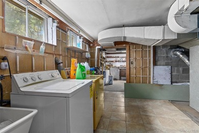 Welcome to this charming *Country Ranch Home* in the - photo 33