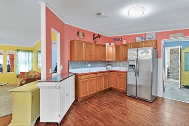 Welcome to your Florida dream lifestyle in the highly desirable - photo 8