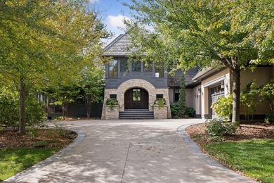 Perfectly situated in high-demand Wayzata/Lake Minnetonka, this - photo 1