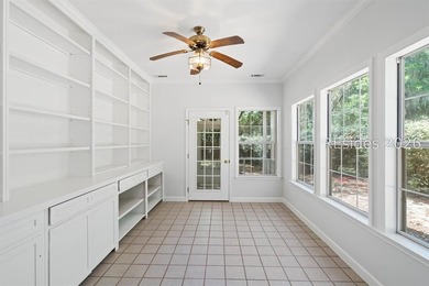 Welcome to 4 Mariners Court, your coastal retreat in the heart - photo 12
