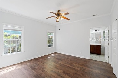 Welcome to 4 Mariners Court, your coastal retreat in the heart - photo 13