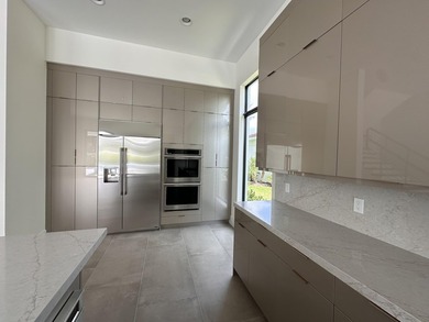 Stunning Dominica Contemporary home with high level upgrades - photo 13