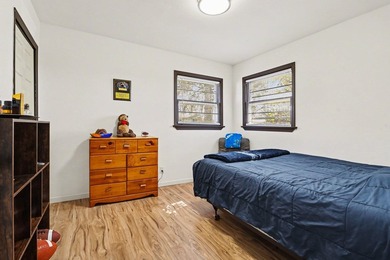 Absolutely stunning & completely updated ranch in Harper Creek - photo 16