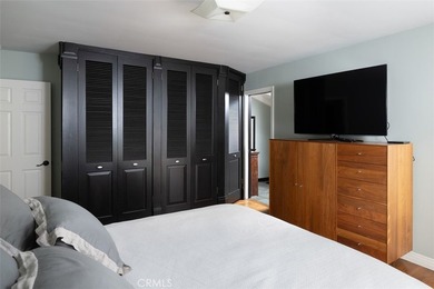 Fabulously upgraded Ranch-style home with guest house & pool on - photo 17