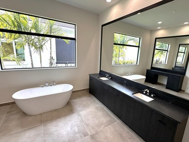 Stunning Dominica Contemporary home with high level upgrades - photo 17