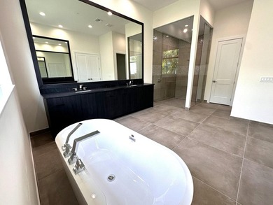 Stunning Dominica Contemporary home with high level upgrades - photo 18