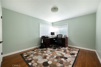 Fabulously upgraded Ranch-style home with guest house & pool on - photo 21
