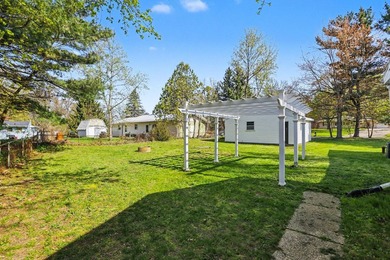 Absolutely stunning & completely updated ranch in Harper Creek - photo 22