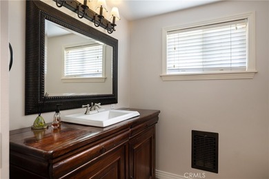 Fabulously upgraded Ranch-style home with guest house & pool on - photo 22