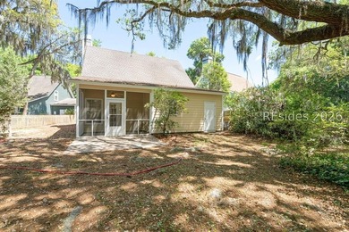 Welcome to 4 Mariners Court, your coastal retreat in the heart - photo 24
