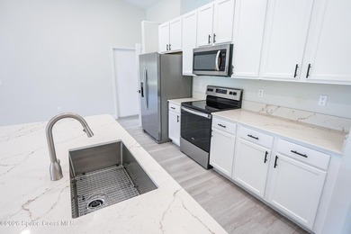 MotiOpen, airy, and move-in ready--with a flexible layout and - photo 7