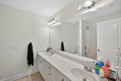 Welcome to a rare find in Niceville! Tucked away on a quiet - photo 45