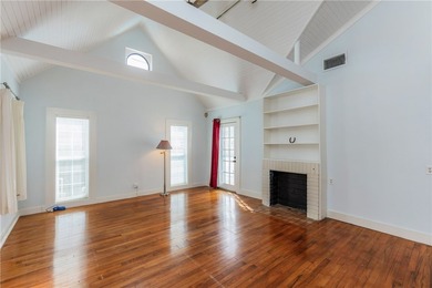 Located in the charming Del Mar historic subdivision you will - photo 3