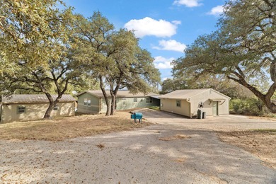 Lake LBJ Home For Sale in Kingsland Texas