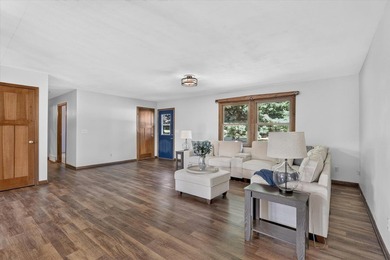 Welcome to your own private country retreat! Nestled on 5.15 - photo 11