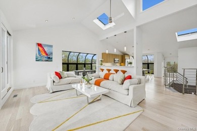 Luxury meets lifestyle in this beautifully renovated designer - photo 12